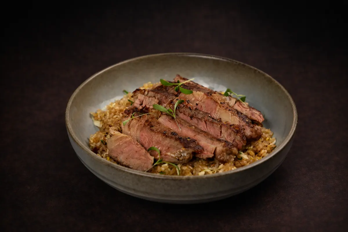 牛排炒飯 10oz｜Steak on Rice 10oz